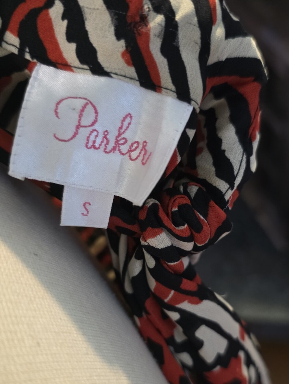Parker 100% Silk Patterned Red And White Maxi Halter Dress Size Small - Picture 11 of 14